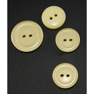 Dierkový gombík - vanilkovo žltá - priemer 1,5 cm