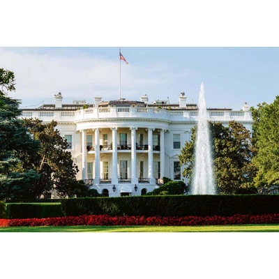 Dimex MS-5-2994 Vliesová fototapeta Bílý dům ve Washingtonu rozměry 375 x 250 cm