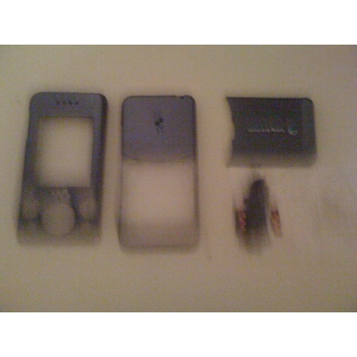 Kryt Sony Ericsson W580 černý