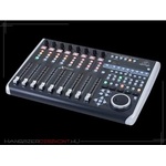 BEHRINGER X-TOUCH