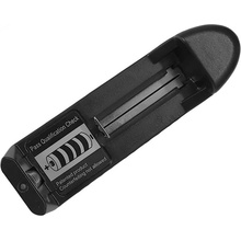 Microcig Nabíječka 220V 18650 3,7V 450mAh