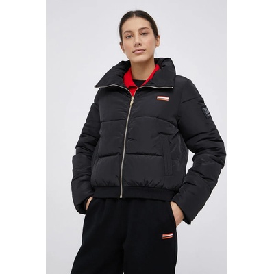 P. E Nation Яке P. E Nation (PEBASICSJ033)