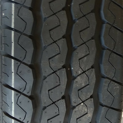 Gremax Capturar CF12 215/75 R16 113R