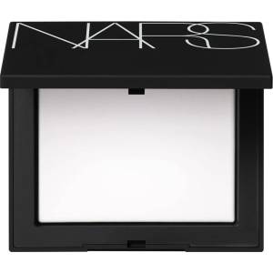 Nars MINI Light Reflecting SETTING POWDER - PRESSE фиксираща пудра мини цвят CRYSTAL 3 гр