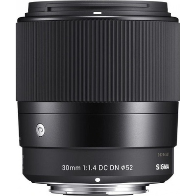 SIGMA 30mm f/1.4 DC DN MFT