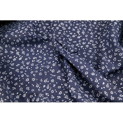 Bavlněné plátno - bílé kytičky na tmavě modrém podkladu (modrotisk) - šířka 160 cm