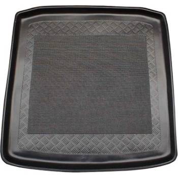 Image 1 of Стелка за багажник за Volkswagen Golf 4 (1998-2007) Combi - под кората на подаLow