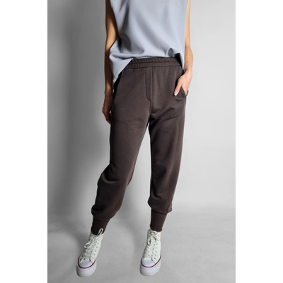 Miss City Official Kalhoty Signify Dark Brown