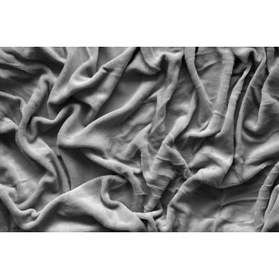 Jerry Fabrics Hrejivá mikroflanelová plachta Svetlošedá 180x200