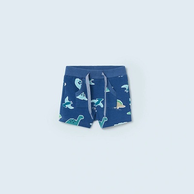 Mayoral Трикотажни бермуди с динозаври за бебе момче Майорал в синьо