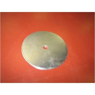 Víčko s přírubou na pouzdro- prům. sloupku102mm ZN