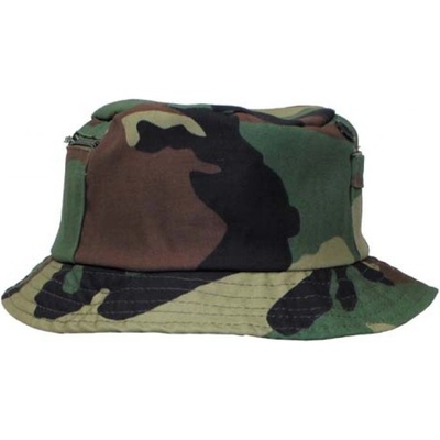 Džungla rybársky s vreckom na zips Woodland