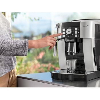 DeLonghi Magnifica S ECAM 21.117.SB