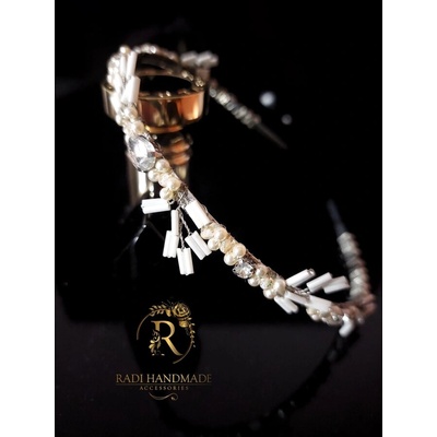 Radi handmade Официална диадема с перлени цветя и бежави кристали (481)