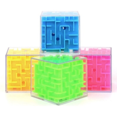 3D bludiště žluté