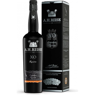 A.H. Riise XO Founders Reserve batch V 44,4% 0,7 l (karton)