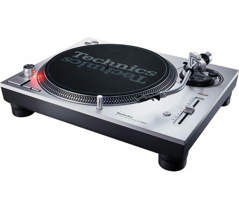 Technics SL-1200 MK7