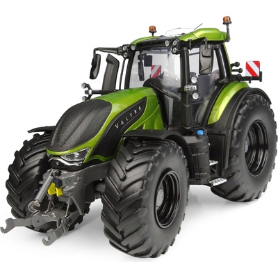Traktor Valtra T236 - ZelenáUniversal Hobbies 1:32