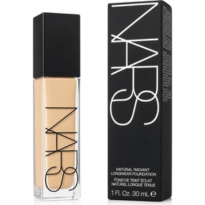 NARS Natural Radiant Longwear Foundation 30 ml нюанс Light 3 Gobi