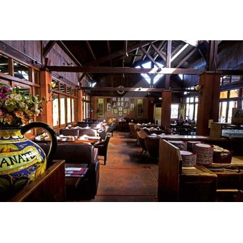 DIMEX ART s. r. o Флизелинов фототапет класически интериор на ресторант 375 x 250 см