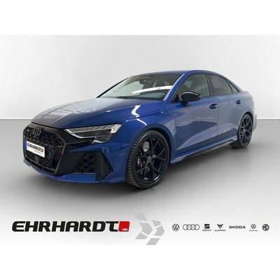 Audi RS3 TFSI quattro S tronic 294 kW