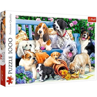 Trefl Dogs in the garden Пъзел 1000 броя Животни (5900511105568)