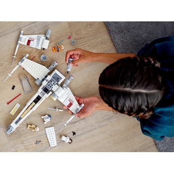 LEGO® Star Wars™ - Luke Skywalker X-wing (75301)