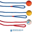 Hračky pro psy Trixie vrhací míč z tvrdé gumy na šňůře 5 cm/1m