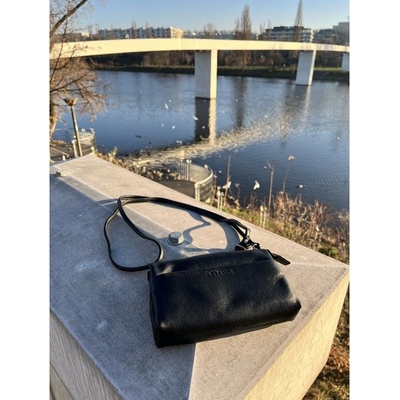 Estelle dámská kožená crossbody kabelka ET20460 černá