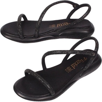 Сандали в черен цвят с камъчета