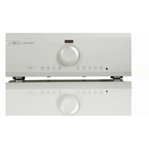 Musical Fidelity M8sPRE Усилватели