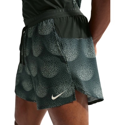 Nike Stride 5inch šedá