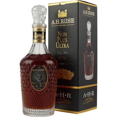 A.H. Riise Non Plus Ultra Very Rare 42% 0,7 l (karton) – Zboží Dáma