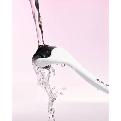 Brushworks Progression Micro Needle Derma Roller миктроиглен за лице 0, 5 mm