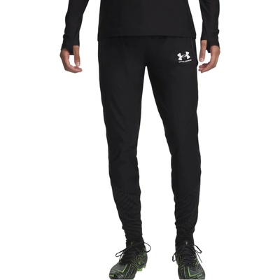 Under Armour Challenger Pro čierna