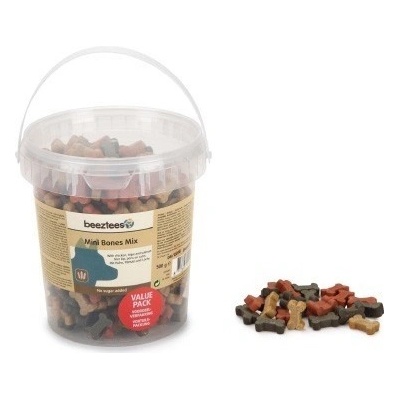 Beeztees DELISNACKS mini kostičky mix 500 g