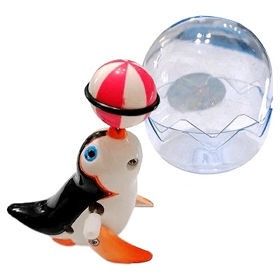 Пингвинче с топка и механизъм за навиване 8064