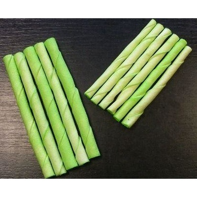 Salač Loptička s pichliačmi pískací modrý latex 6,8 cm