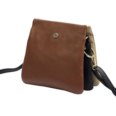 Obojstranná malá hnedo-kožená crossbody kabelka béžová