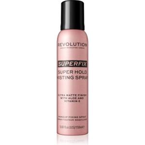 Revolution Superfix матиращ и фиксиращ спрей върху фон дьо тен 150ml