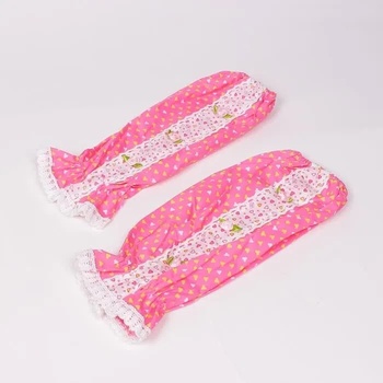 Image 1 of Кухненски ръкавели в розов цвят със сърчица