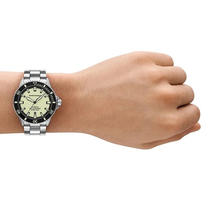 Giorgio Armani AR60083