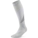 CEP Дамски компресионни чорапи CEP Women's Core Run Merino Tall 3.0 Compression socks - Grey / White - размер IV (207-0571-0213)