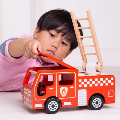 Bigjigs Drevené hasičské auto