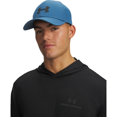 Under Armour Storm Blitzing