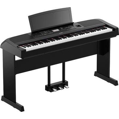 Yamaha DGX-670 Set