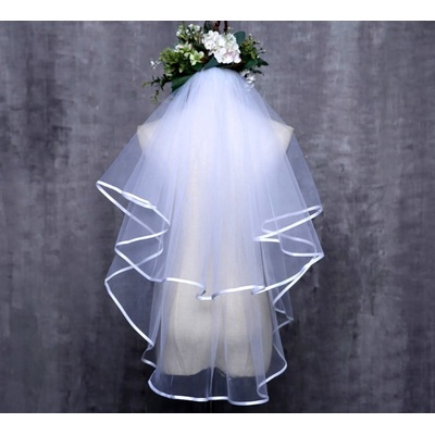 Camerazar Dvojitý Svatební Závoj na Hřebínek, Bílý, 80 cm s Elegantním Lemováním