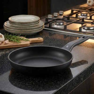 WMF Pánev PermaDur Excellent 28 cm