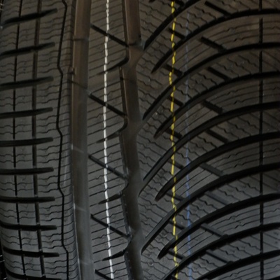 Michelin Pilot Alpin PA4 265/30 R21 96W