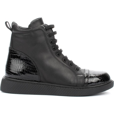 Равни боти комбинация лак с кожа